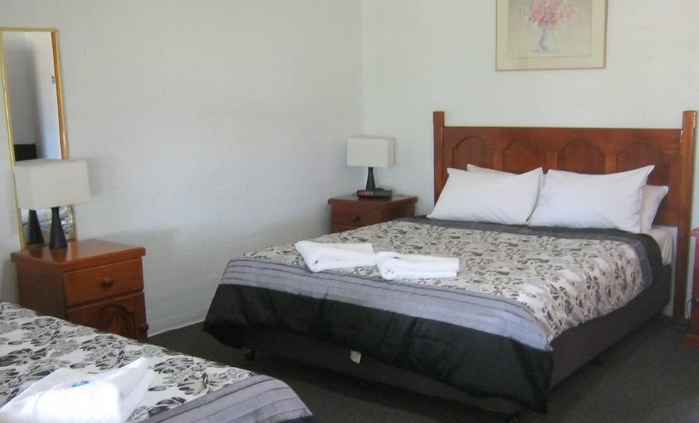 The Vineyard Motel Cowra Esterno foto
